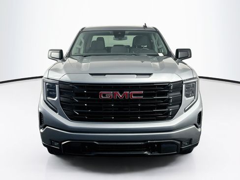 Used 2024 GMC Sierra 1500 Elevation AWD/4WD image 2