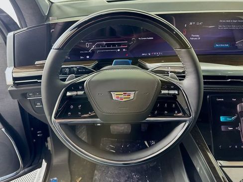 New 2026 Cadillac Escalade Platinum Sport w/ LPO, ONYX Package image 7