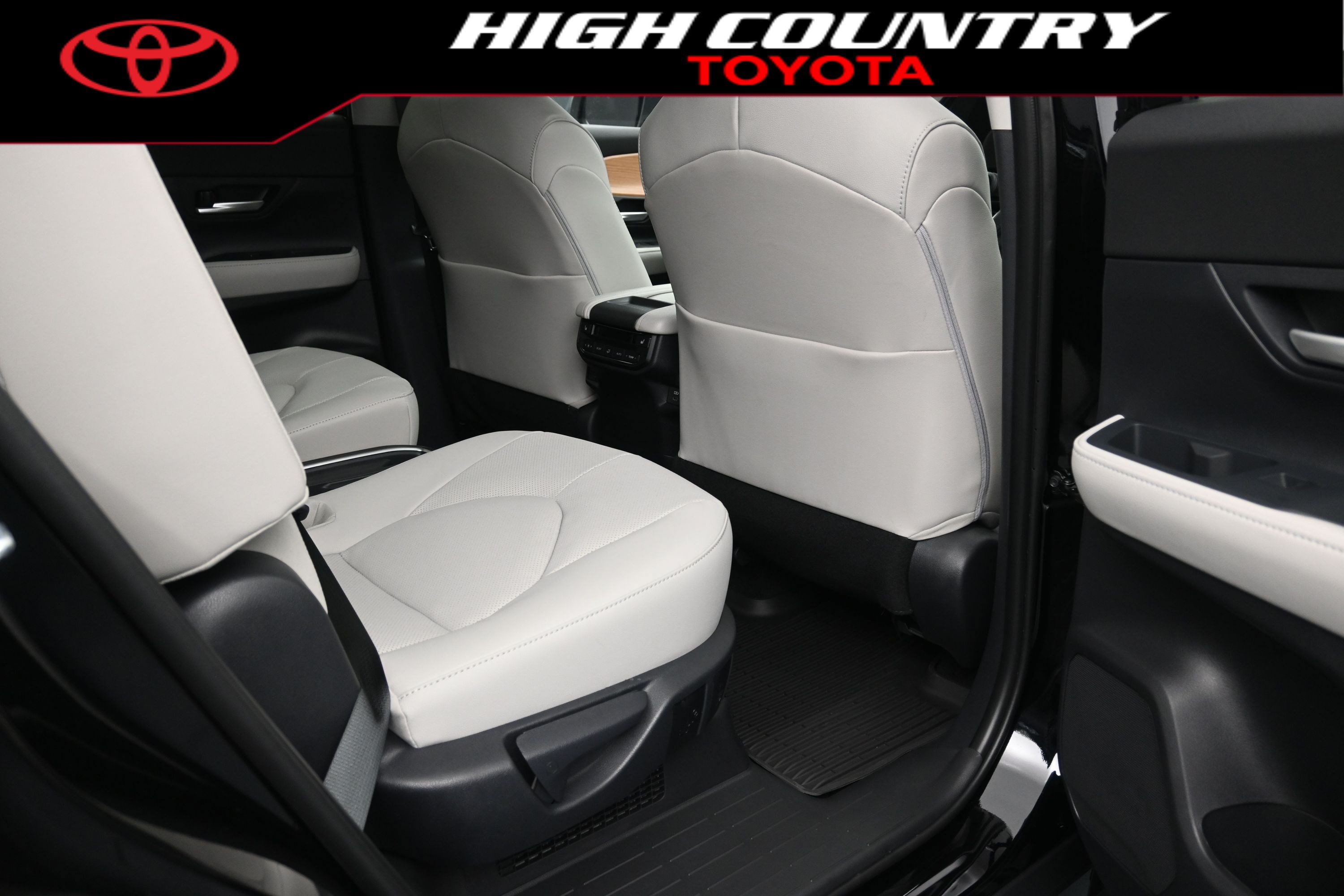 New 2026 Toyota Grand Highlander AWD Hybrid image 10