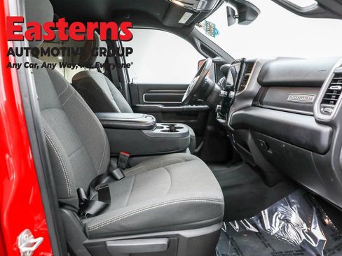 Used 2024 RAM 2500 Big Horn w/ Sport Appearance Package image 24