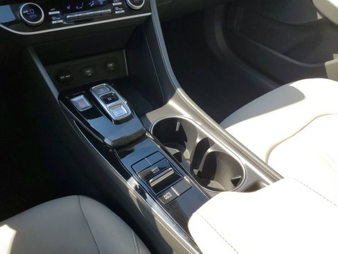 Used 2023 Hyundai Sonata SEL FWD image 24
