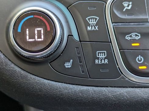 Used 2024 Chevrolet Malibu LT image 24