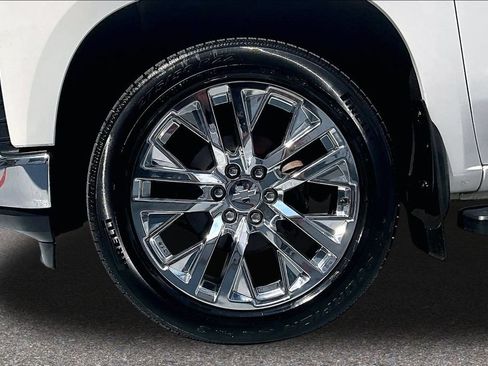 Used 2020 Chevrolet Silverado 1500 LTZ w/ LTZ Convenience Package AWD/4WD image 34