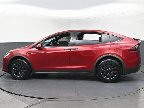 Used 2024 Tesla Model X image 7