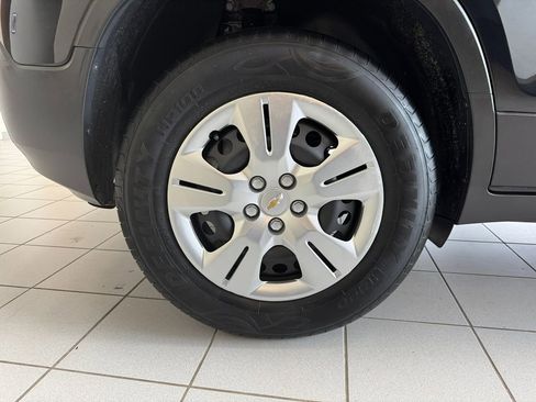 Used 2015 Chevrolet Trax LS FWD image 58