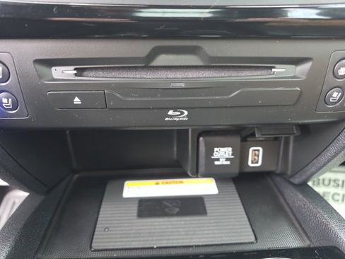 Used 2019 Honda Pilot Elite image 24