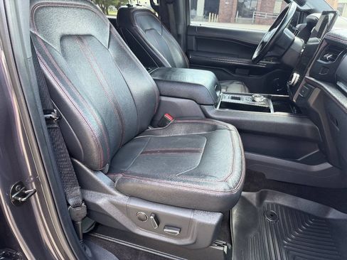 Used 2022 Ford Expedition Max Limited RWD image 14