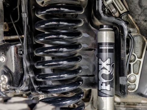 Used 2021 Ford F250 Platinum w/ FX4 Off-Road Package image 60