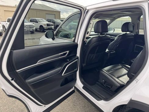 Used 2021 Kia Telluride S image 23