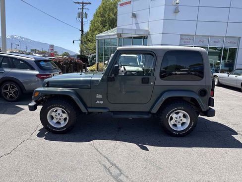 Used 2003 Jeep Wrangler Sahara AWD/4WD image 8