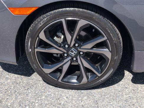 Used 2021 Honda Civic Sport image 9