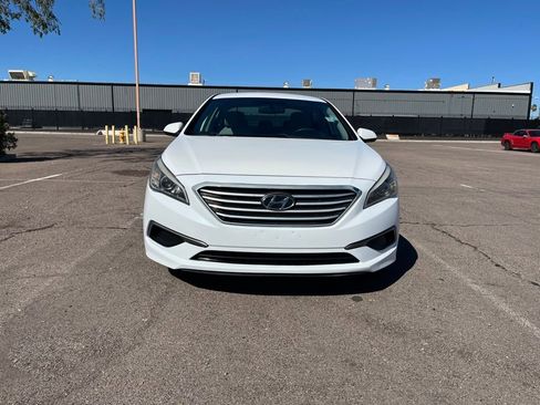 Used 2016 Hyundai Sonata SE image 3