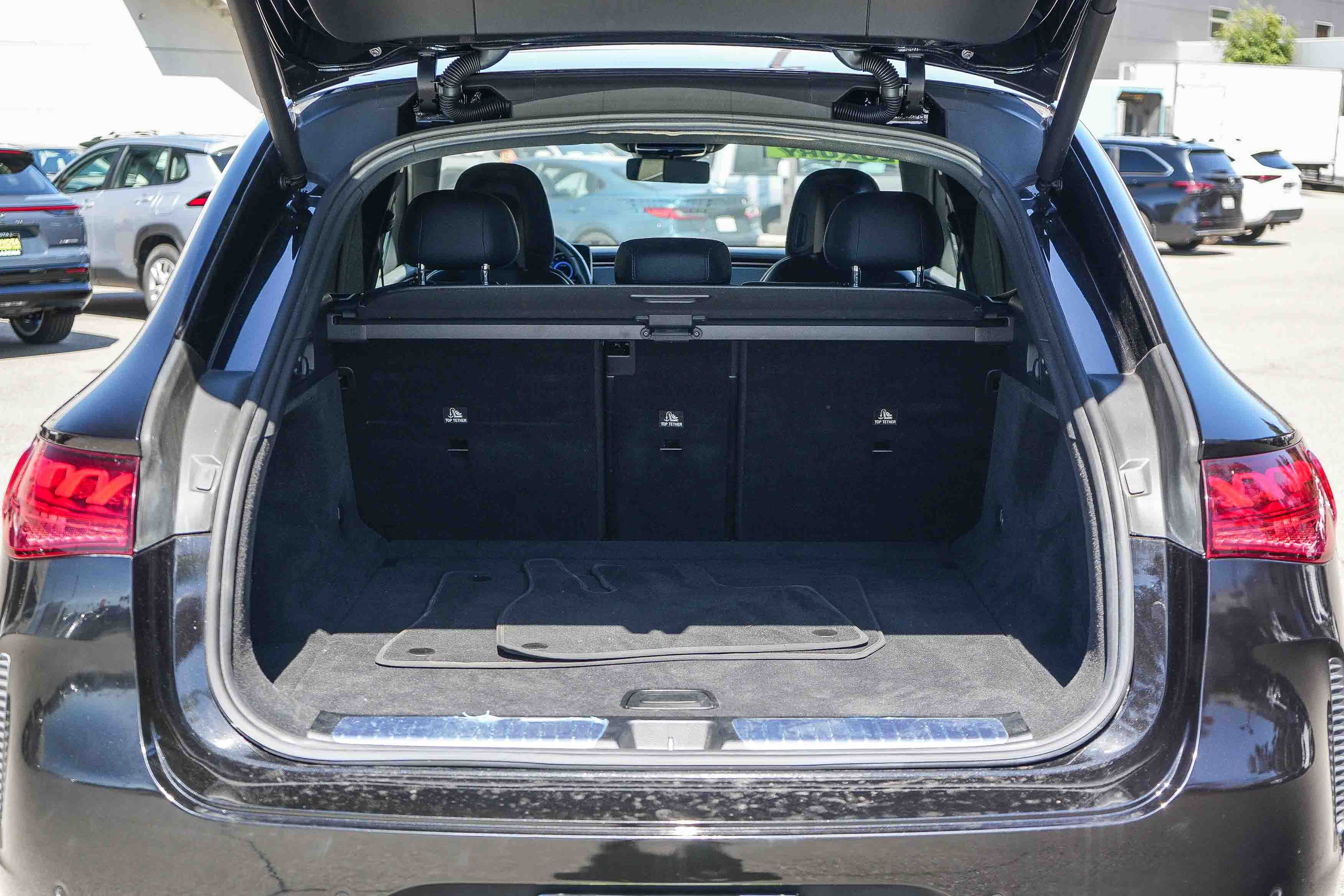 Used 2024 Mercedes-Benz EQE 350+ SUV image 25