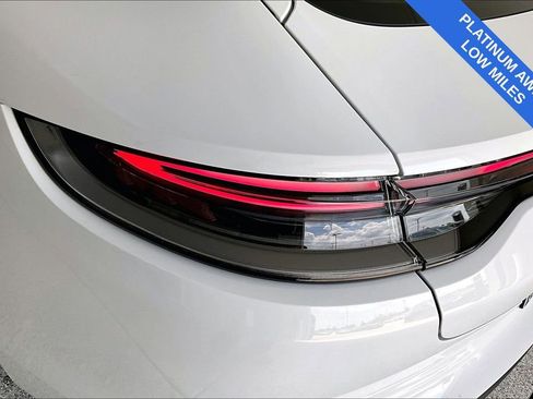 Used 2022 Porsche Panamera Platinum Edition RWD image 39