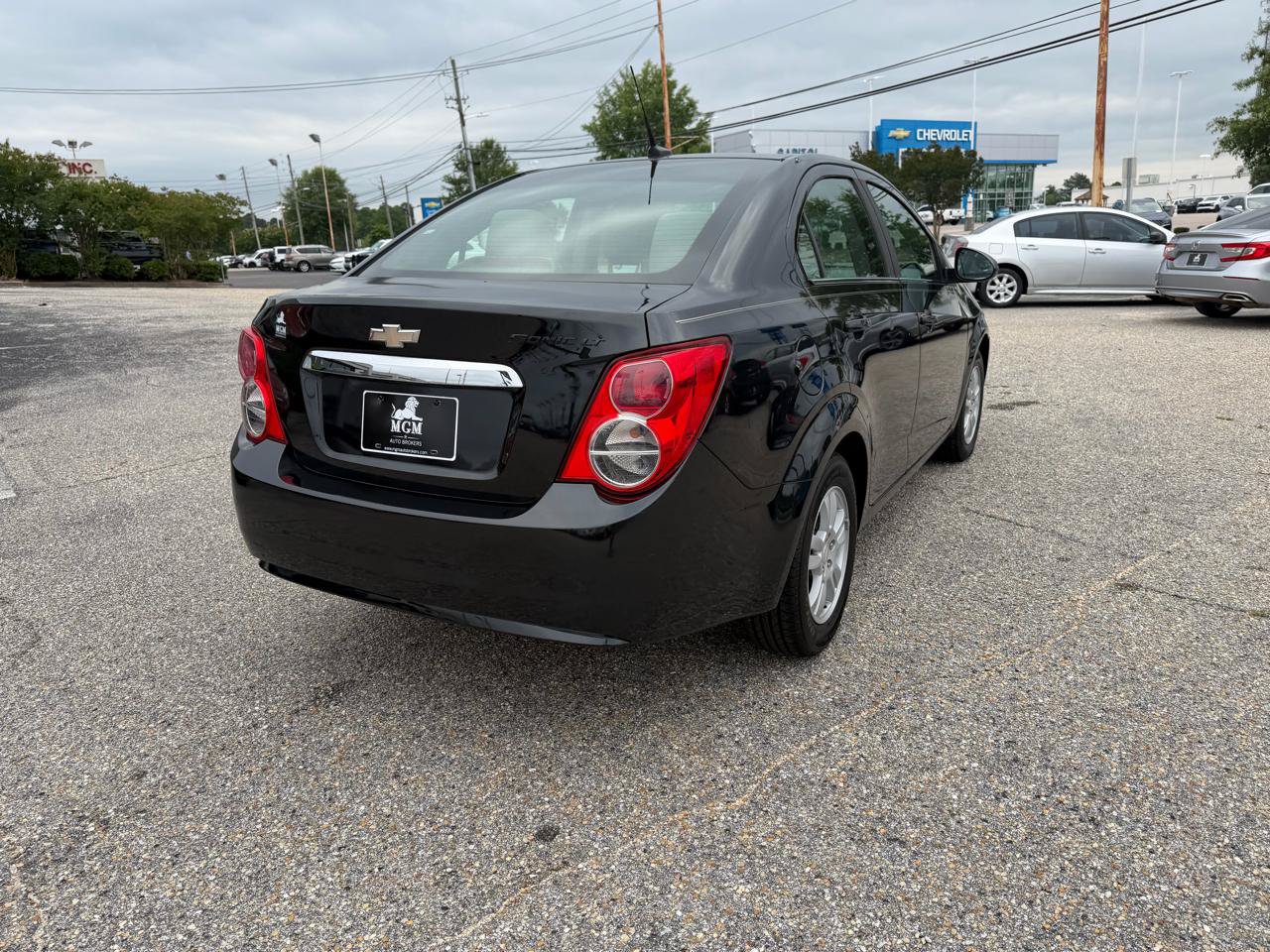 Used 2014 Chevrolet Sonic LT FWD image 37