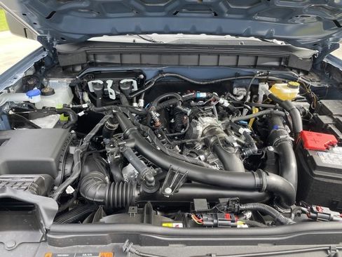 New 2025 Ford Bronco Badlands image 28