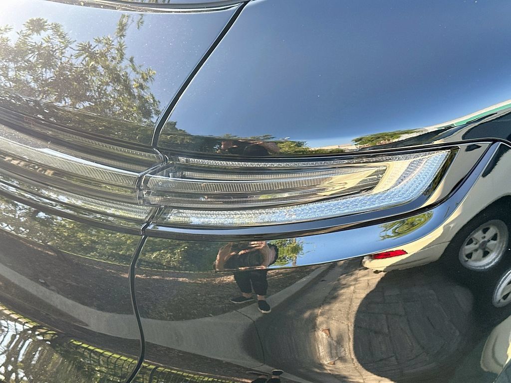 Certified 2026 Porsche Cayenne E-Hybrid AWD/4WD image 25