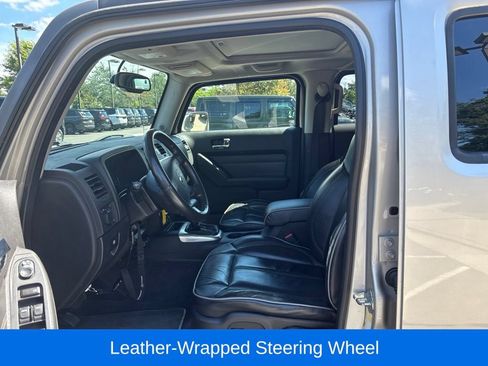 Used 2007 HUMMER H3 AWD/4WD image 11