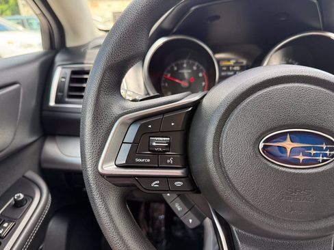 Used 2018 Subaru Outback 2.5i AWD/4WD image 14
