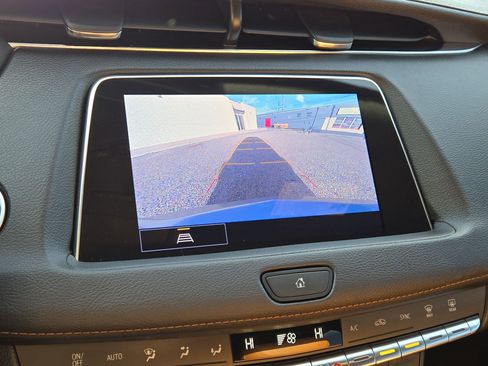 Used 2023 Cadillac XT4 Premium Luxury w/ Technology Package image 18