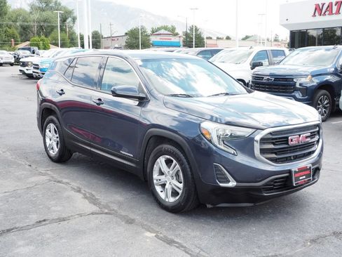 Used 2018 GMC Terrain SLE FWD image 3