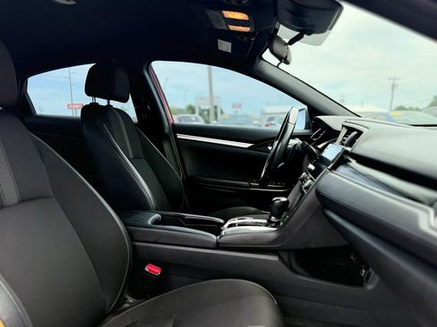 Used 2019 Honda Civic Sport image 44
