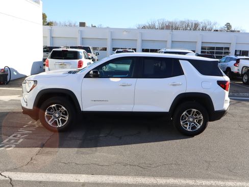 Certified 2025 GMC Terrain Elevation image 7