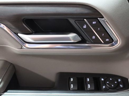 New 2026 GMC Sierra 1500 SLT w/ SLT Premium Plus Package AWD/4WD image 19