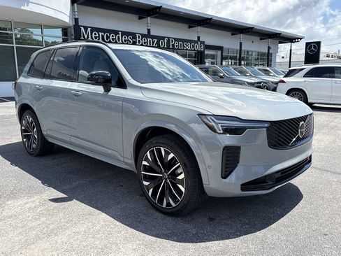 New 2026 Volvo XC90 T8 Ultra w/ Lounge Package AWD/4WD image 7