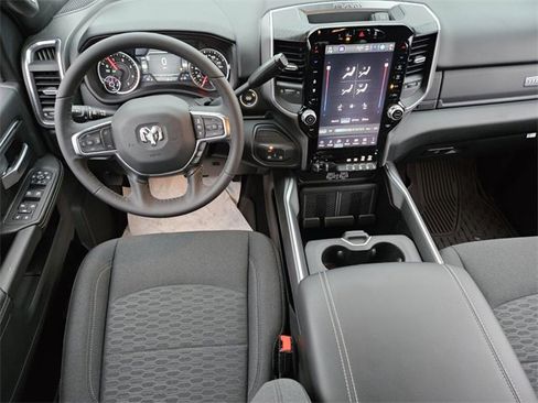 New 2025 RAM 2500 Big Horn image 8