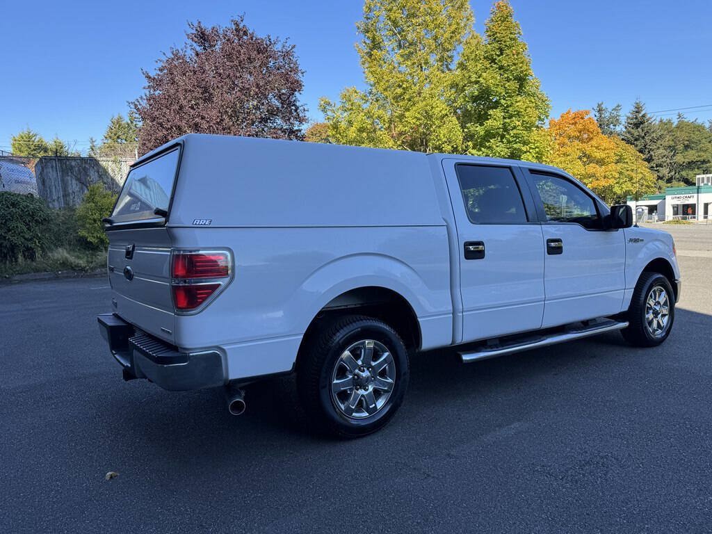Used 2014 Ford F150 XLT w/ XLT Chrome Package RWD image 3