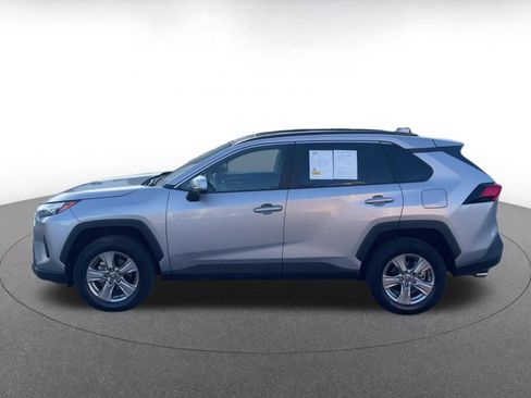 Used 2025 Toyota RAV4 XLE image 9