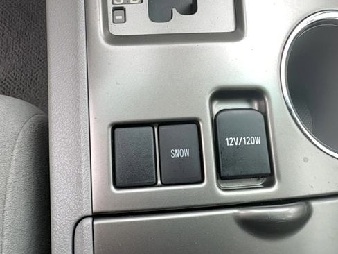 Used 2008 Toyota Highlander Sport image 19