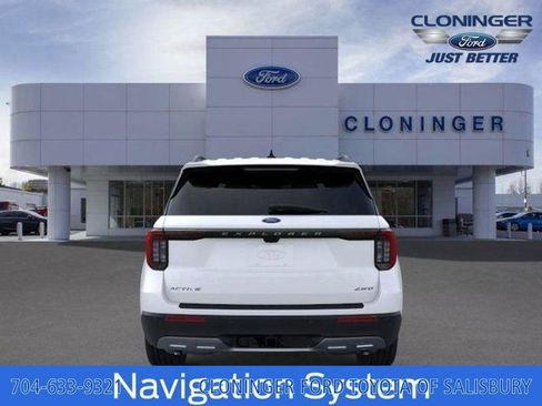 New 2026 Ford Explorer Active w/ Active Comfort Package image 6