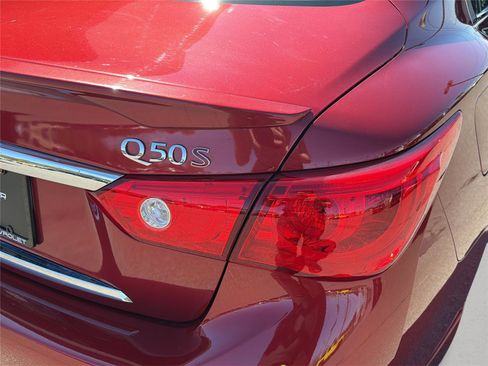 Used 2016 INFINITI Q50 Red Sport 400 AWD/4WD image 35