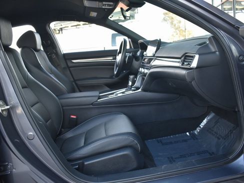 Used 2019 Honda Accord Sport image 22