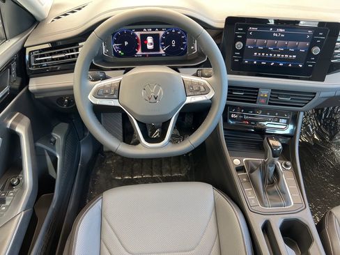 New 2025 Volkswagen Jetta SEL image 14