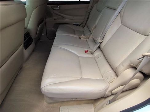 Used 2009 Lexus LX 570 4WD image 18
