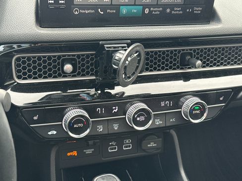 Used 2024 Honda Civic Sport Touring image 18