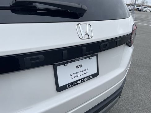 Used 2023 Honda Pilot Elite image 14