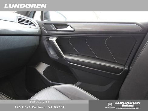 Used 2023 Volkswagen Tiguan SE R-Line AWD/4WD image 23