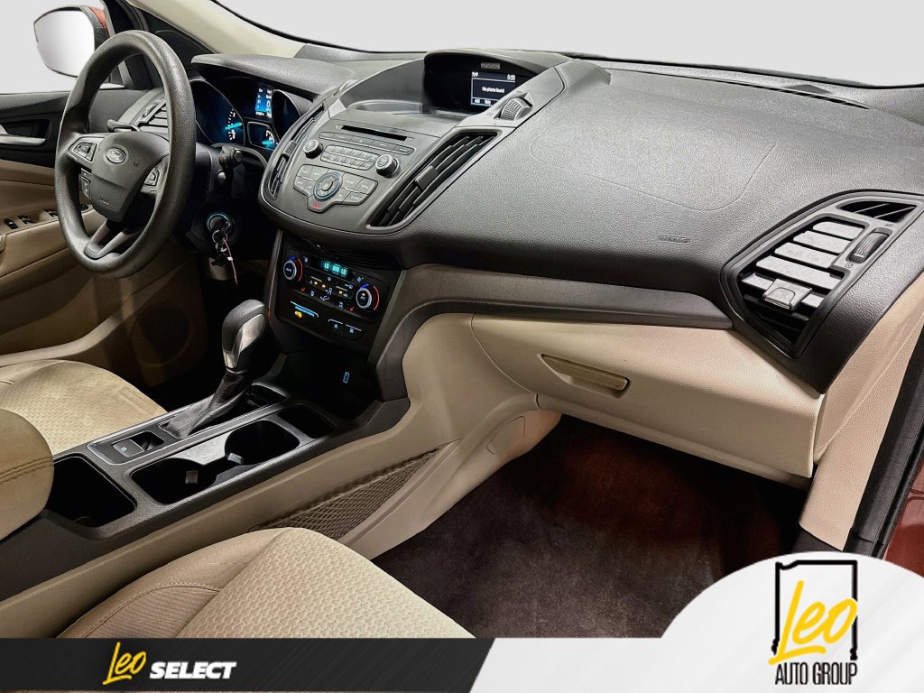 Used 2018 Ford Escape SE AWD/4WD image 30