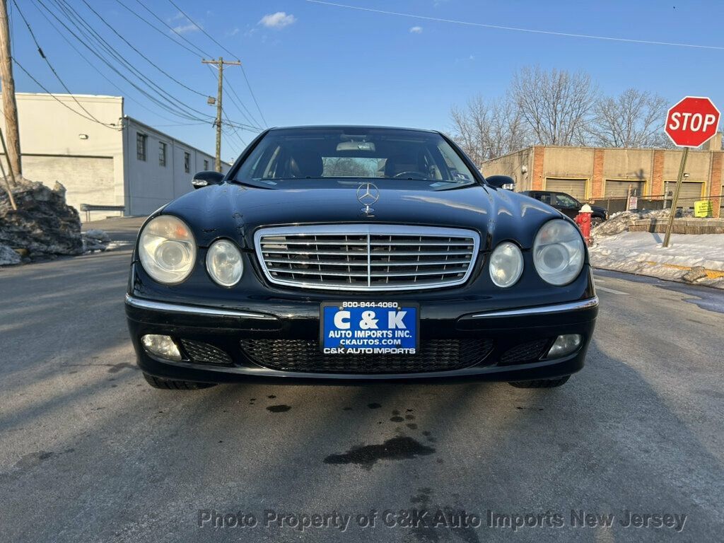 Used 2006 Mercedes-Benz E 320 CDI Sedan image 3