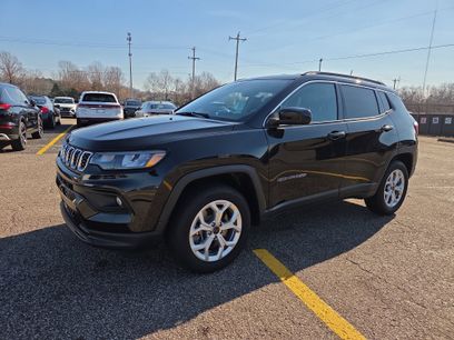 Used 2025 Jeep Compass Latitude
