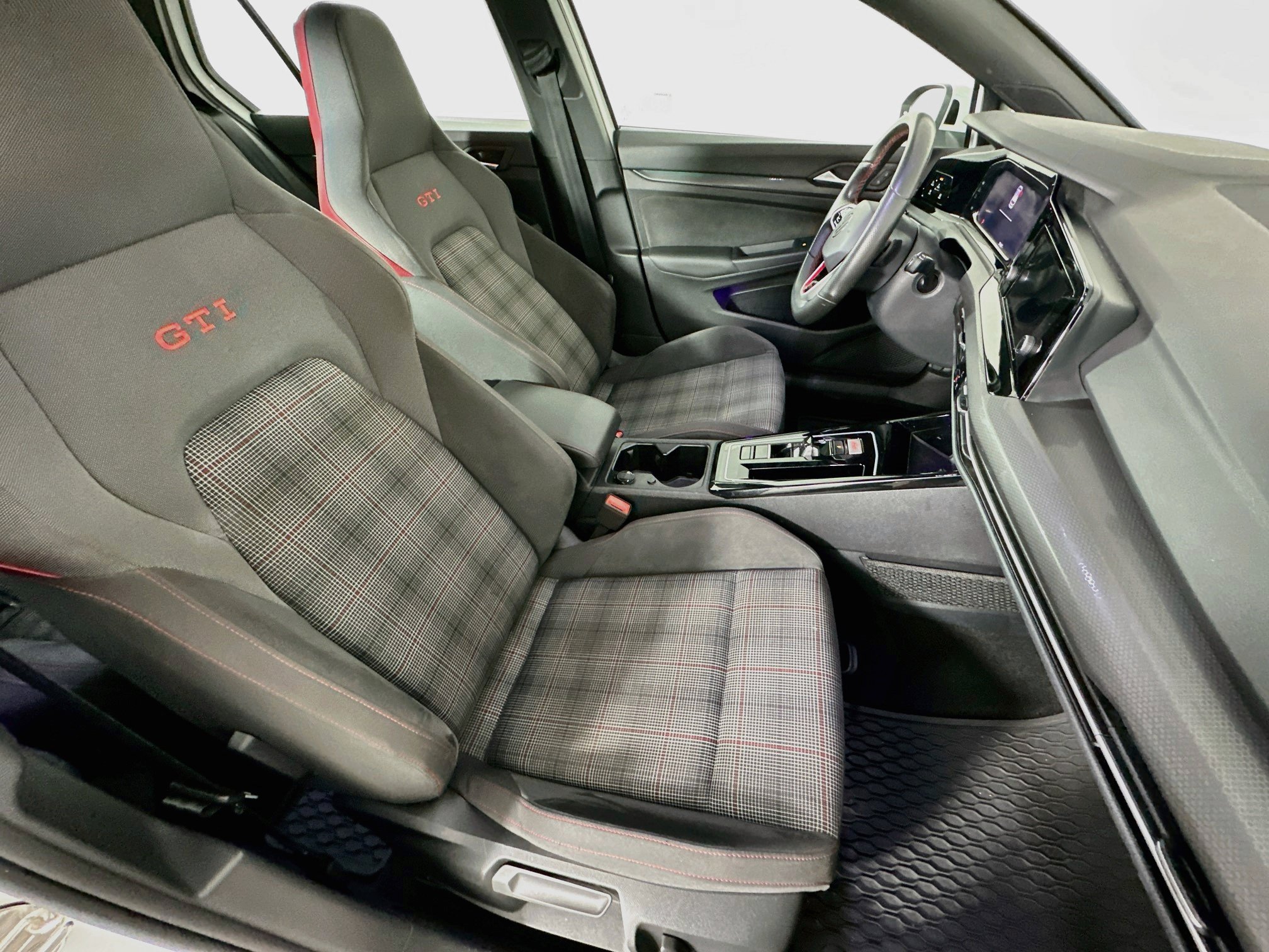 Used 2024 Volkswagen GTI S FWD image 29
