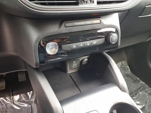 New 2025 Ford Escape Active image 24