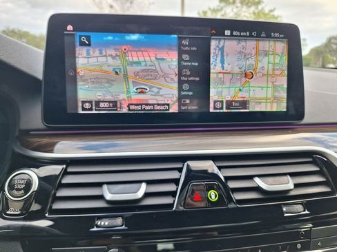 Used 2023 BMW 530i 530i w/ Premium Package image 17