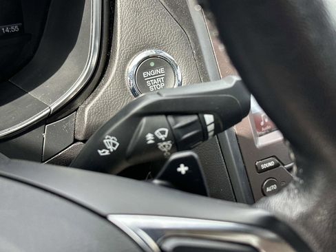 Used 2018 Ford Fusion Titanium FWD image 23