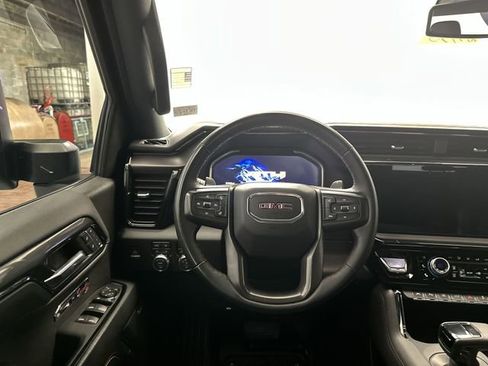 Used 2024 GMC Sierra 1500 AT4 AWD/4WD image 14