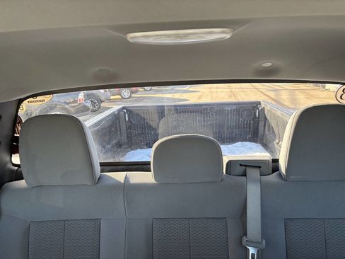 Used 2011 Ford F150 XLT image 4